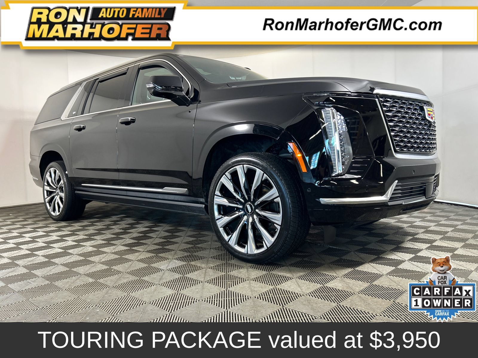 Used 2026 Cadillac Escalade ESV Luxury w/ Touring Package AWD/4WD image 1