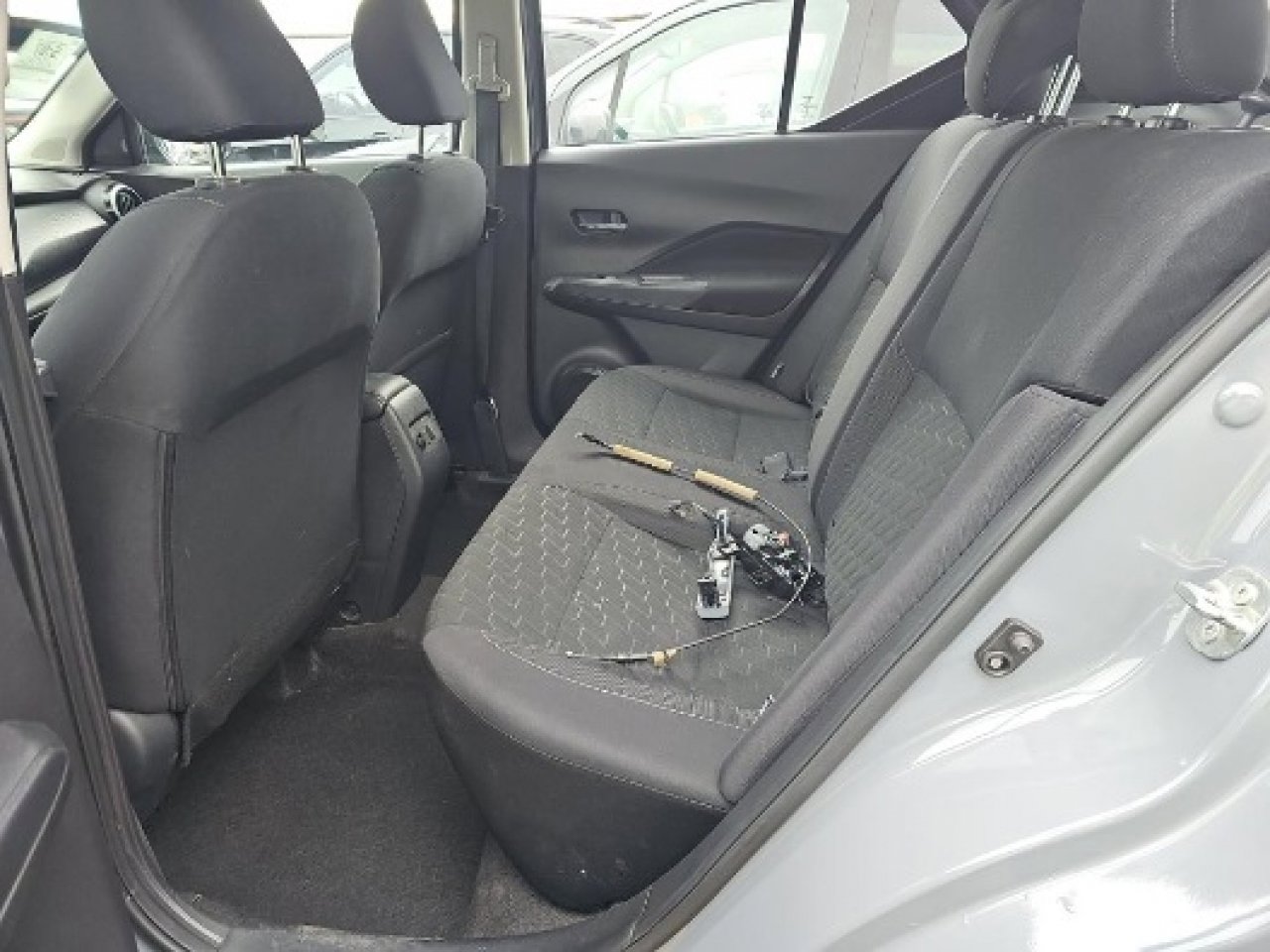 Used 2023 Nissan Kicks SV image 16