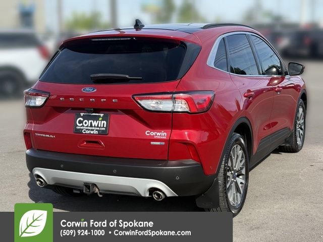 Used 2020 Ford Escape Titanium AWD/4WD image 16