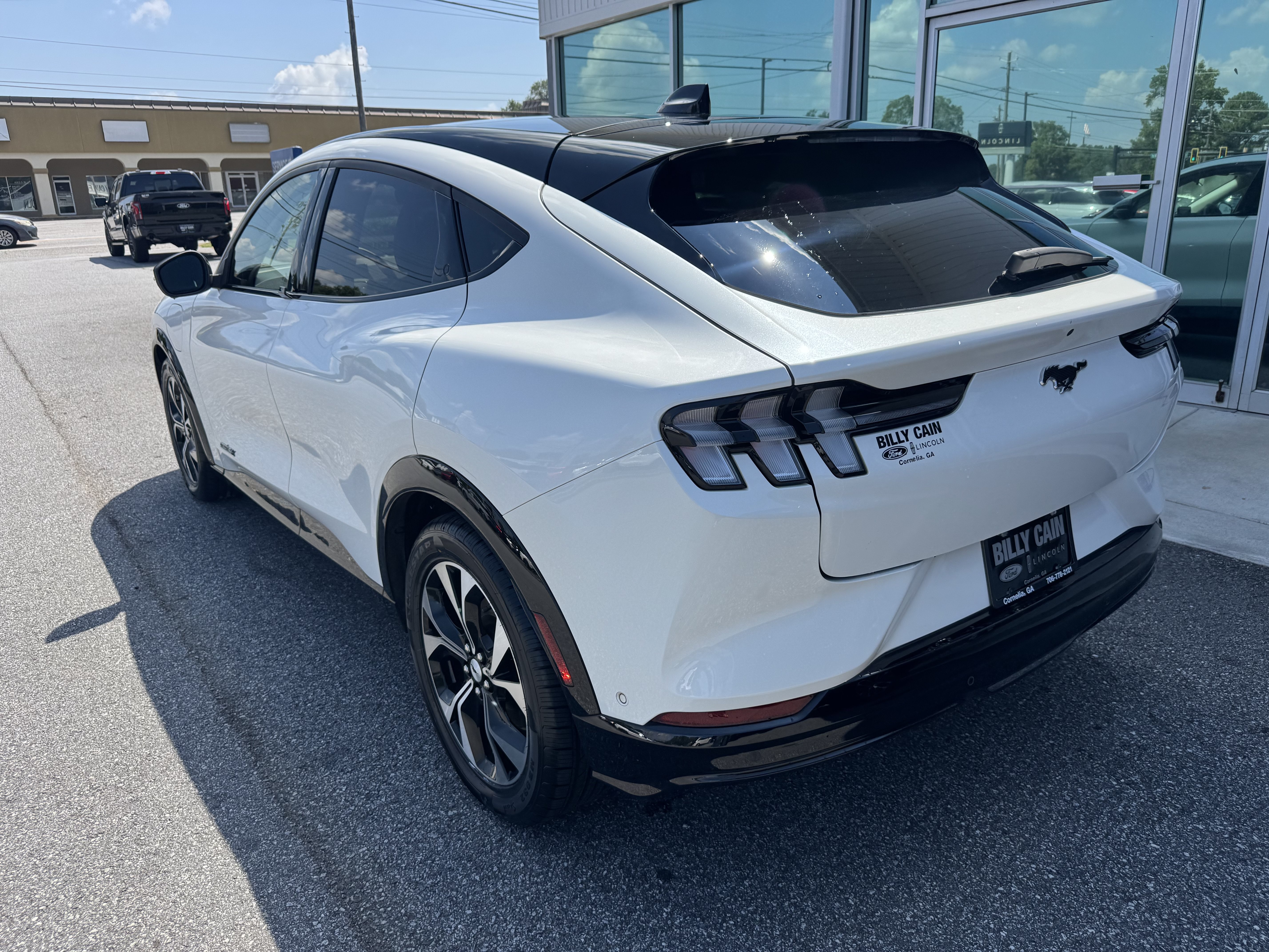 Used 2023 Ford Mustang Mach-E Premium AWD/4WD image 2