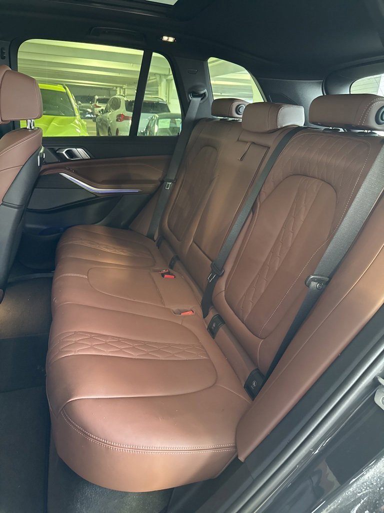Used 2024 BMW X5 xDrive50e w/ M Sport Package image 7