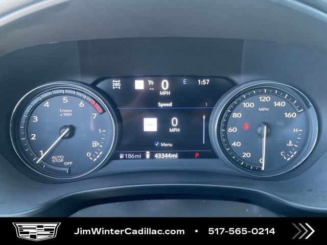 Used 2022 Cadillac XT4 Premium Luxury w/ Technology Package AWD/4WD image 30