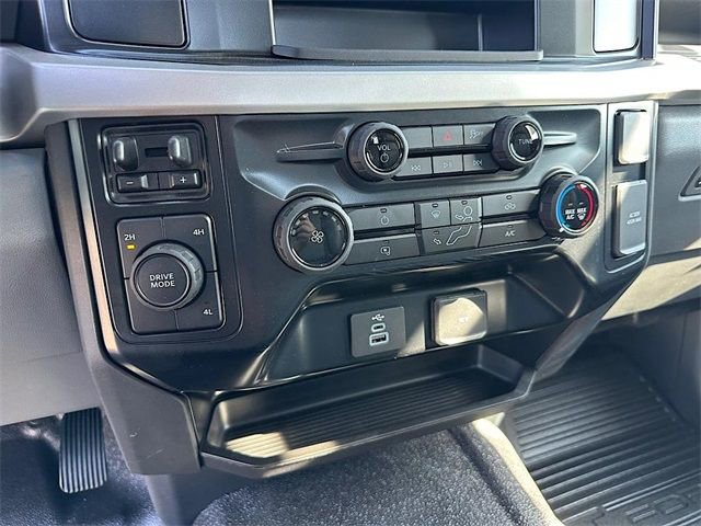 New 2025 Ford F550 XL image 22