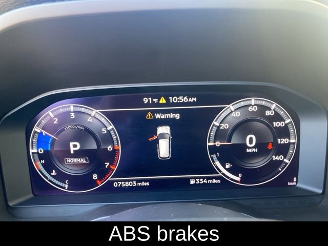 Used 2023 Mitsubishi Outlander SE Black Edition FWD image 11