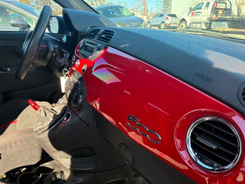 Used 2015 FIAT 500 Abarth FWD image 9