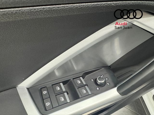 Used 2025 Audi Q3 2.0T Premium w/ Convenience Package image 30