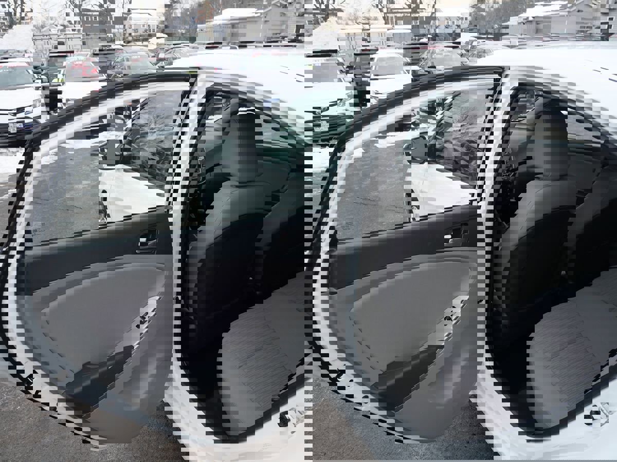 Used 2016 Hyundai Accent SE w/ Option Group 02 image 24