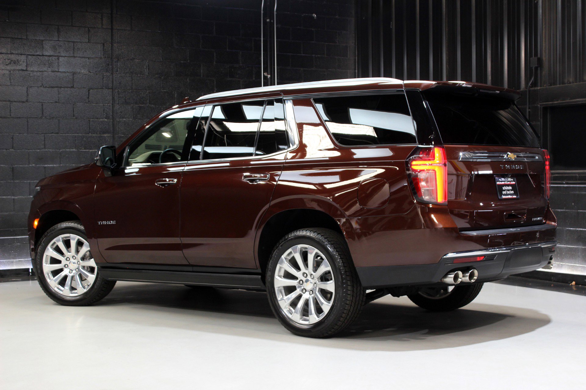 Used 2023 Chevrolet Tahoe Premier RWD image 10