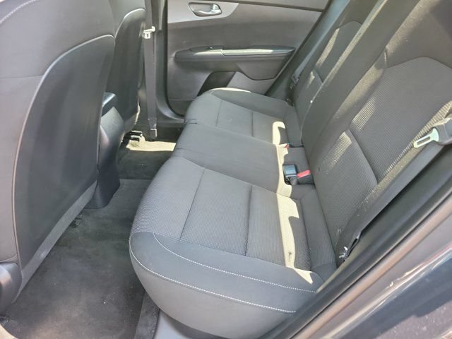 Used 2021 Kia Forte LXS FWD image 13