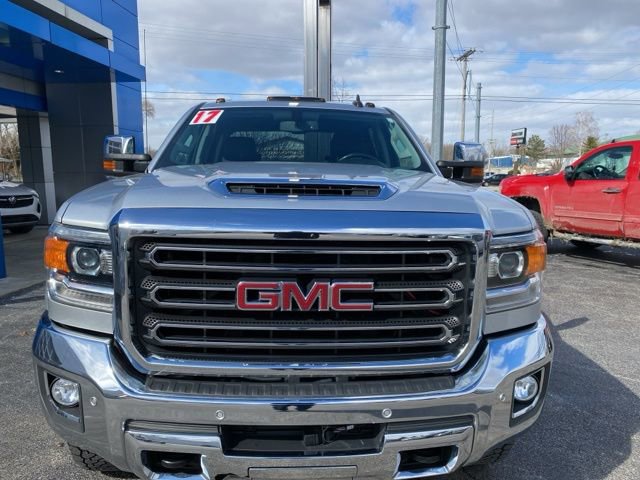 Used 2017 GMC Sierra 2500 SLT w/ Duramax Plus Package image 8