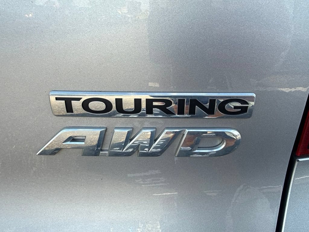 Used 2022 Honda Pilot Touring image 4