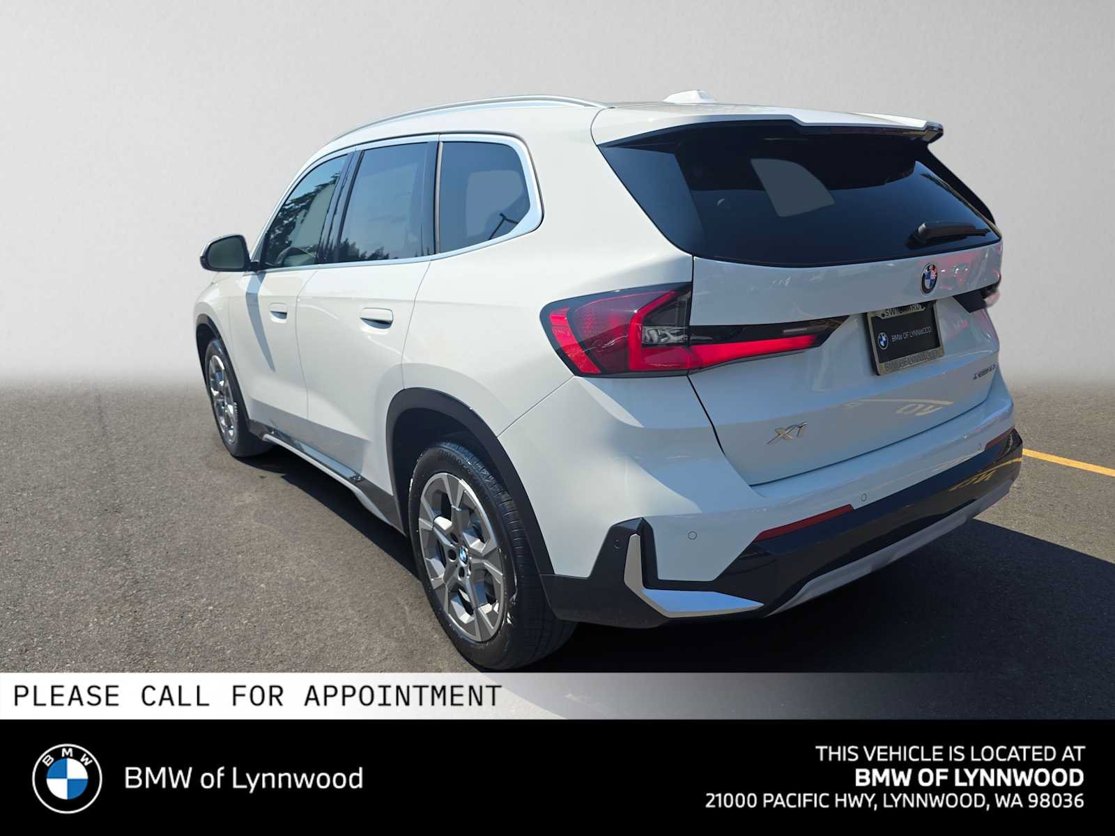 New 2026 BMW X1 xDrive28i w/ Technology Package AWD/4WD image 5