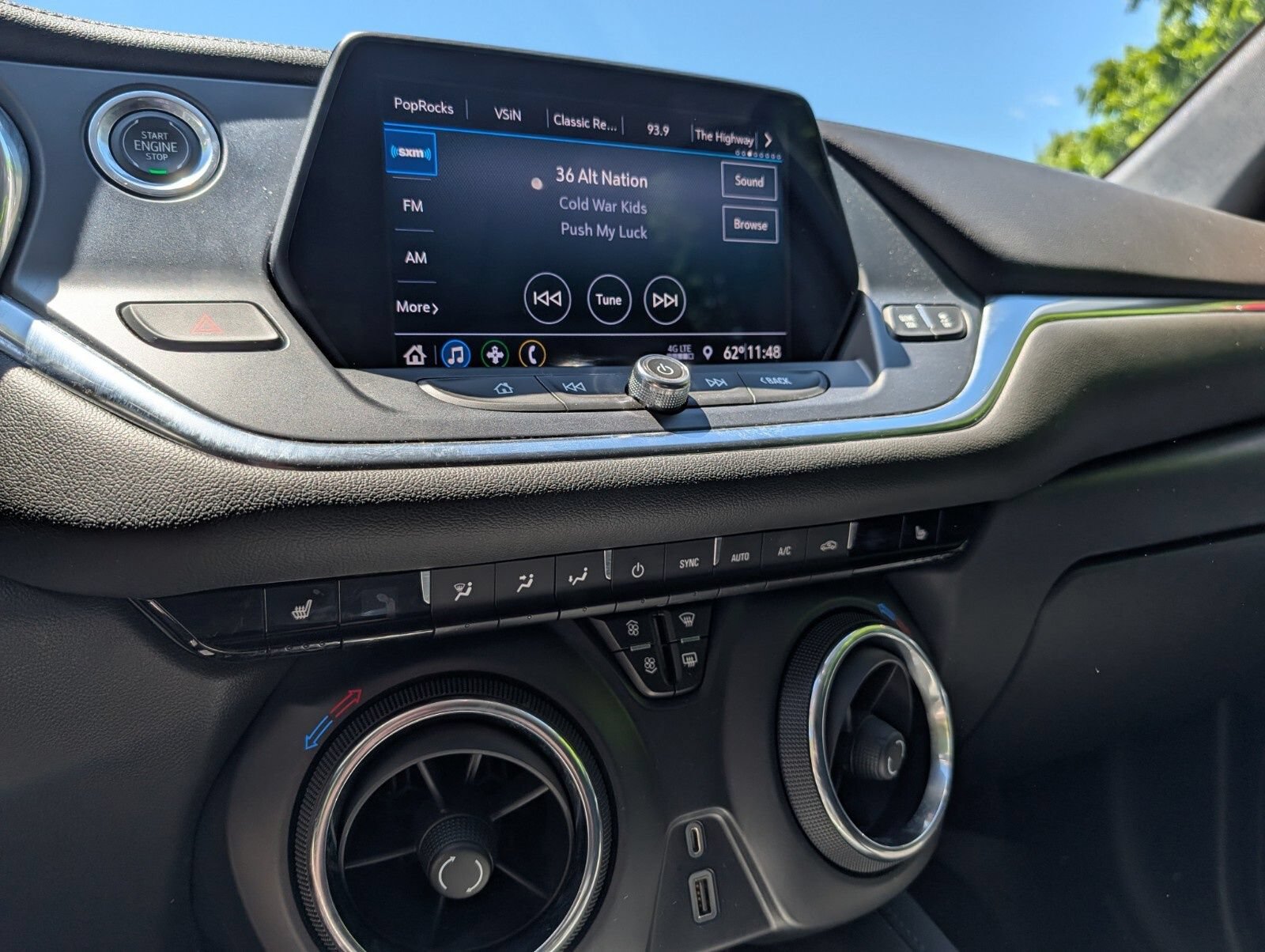 Used 2019 Chevrolet Blazer LT AWD/4WD image 4