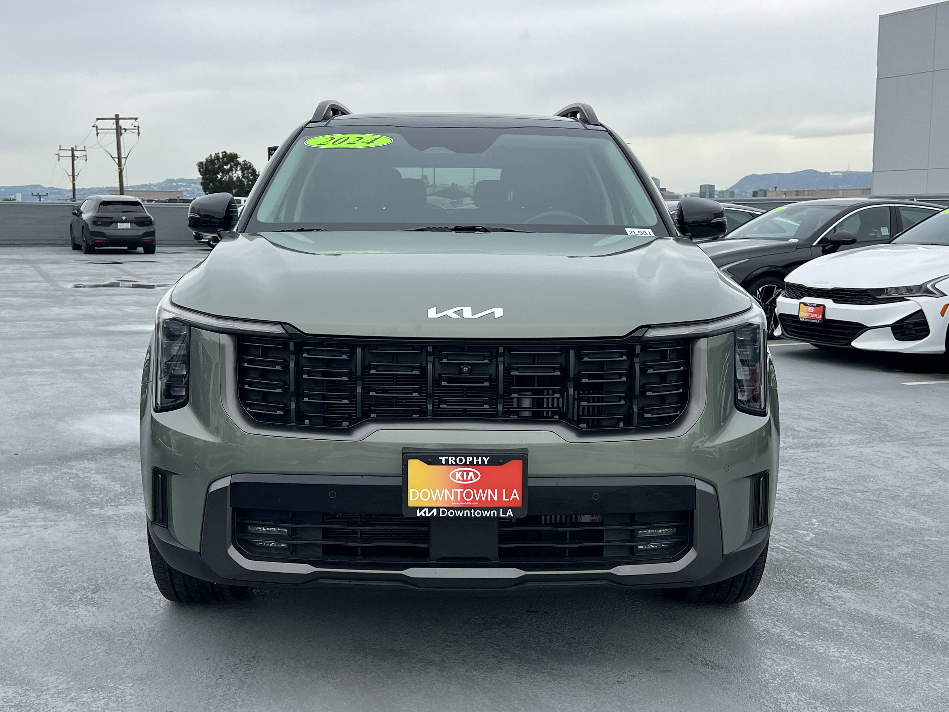 Certified 2024 Kia Sorento SX image 9