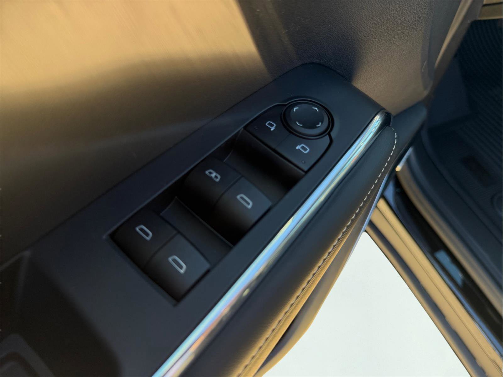 New 2026 GMC Acadia Elevation image 34