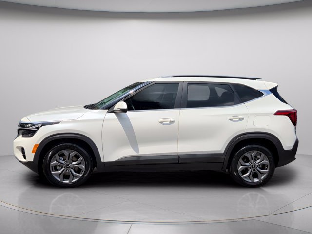 Used 2024 Kia Seltos S FWD image 3