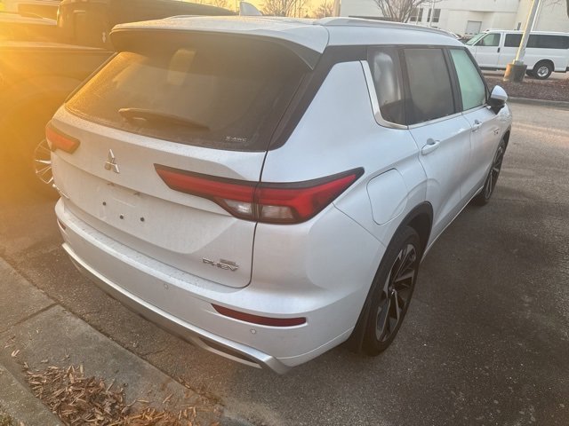 Used 2024 Mitsubishi Outlander SEL image 7