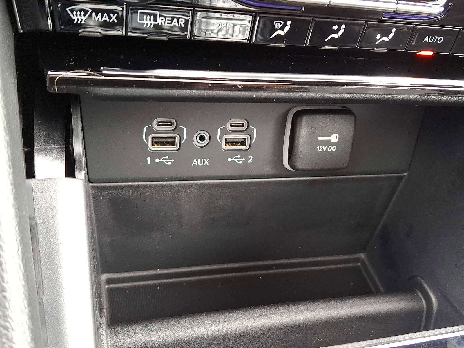 New 2025 Jeep Grand Cherokee Limited image 16