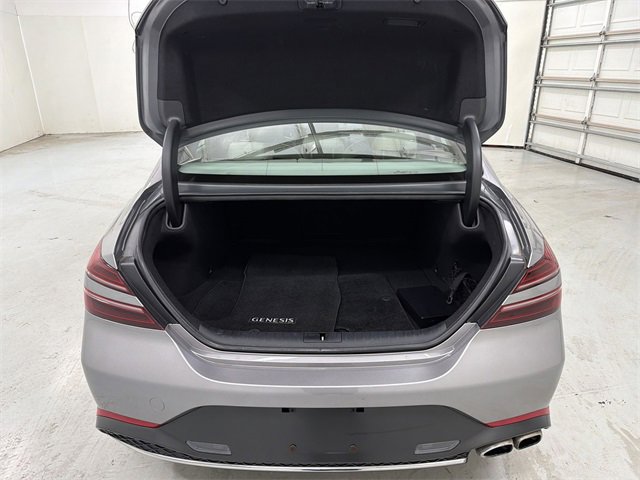 Used 2023 Genesis G70 2.0T image 15
