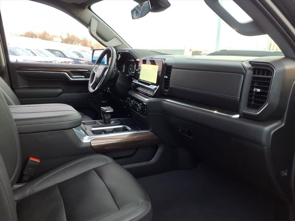 Used 2023 Chevrolet Silverado 1500 RST w/ Convenience Package II image 19