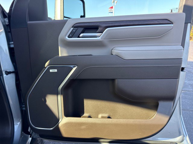 New 2026 GMC Sierra 2500 SLT image 14