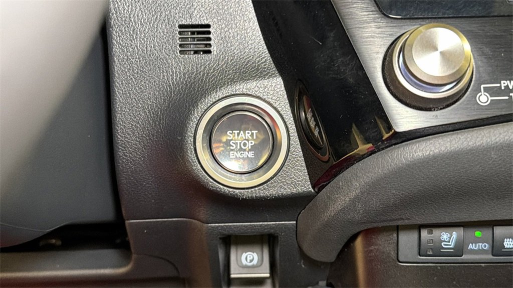 Certified 2024 Lexus ES 350 w/ Premium Package image 31