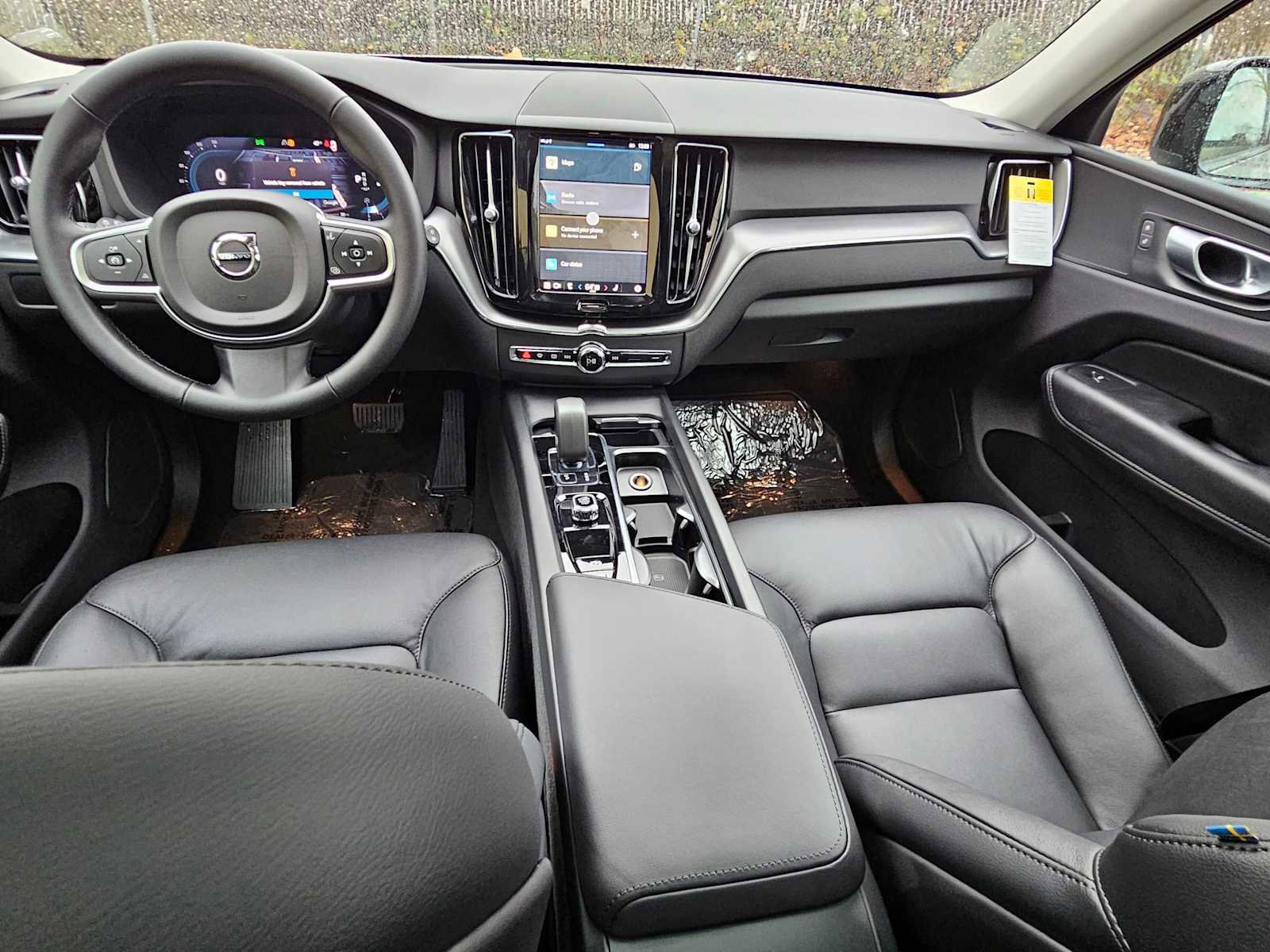 Certified 2025 Volvo XC60 B5 Core w/ Protection Package Premier image 55