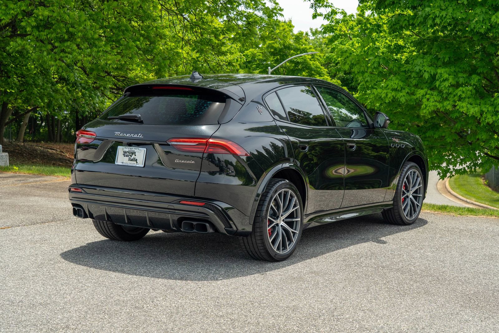 New 2025 Maserati Grecale Trofeo image 7