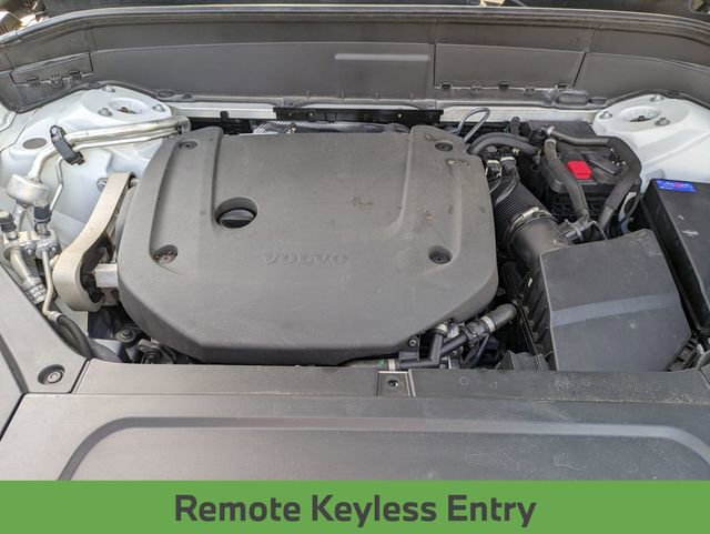 Used 2023 Volvo XC90 B6 Plus w/ Protection Package Premier image 12