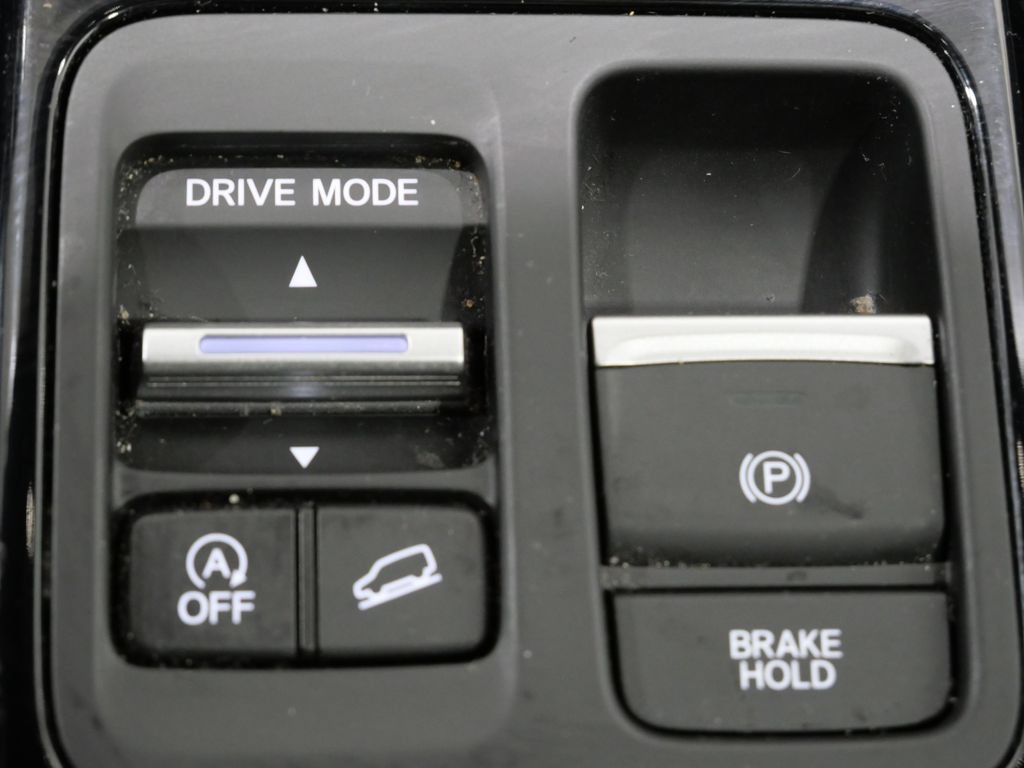 Used 2024 Honda Pilot TrailSport image 18