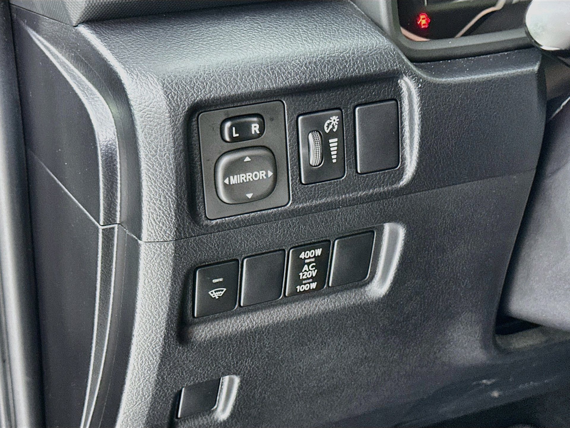 Used 2019 Toyota 4Runner TRD Off-Road Premium AWD/4WD image 11