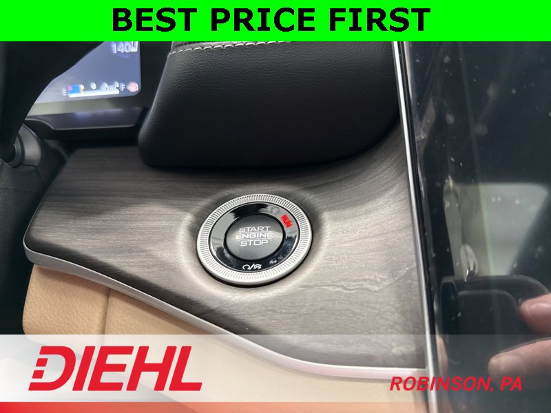 New 2025 Jeep Grand Cherokee Limited image 29