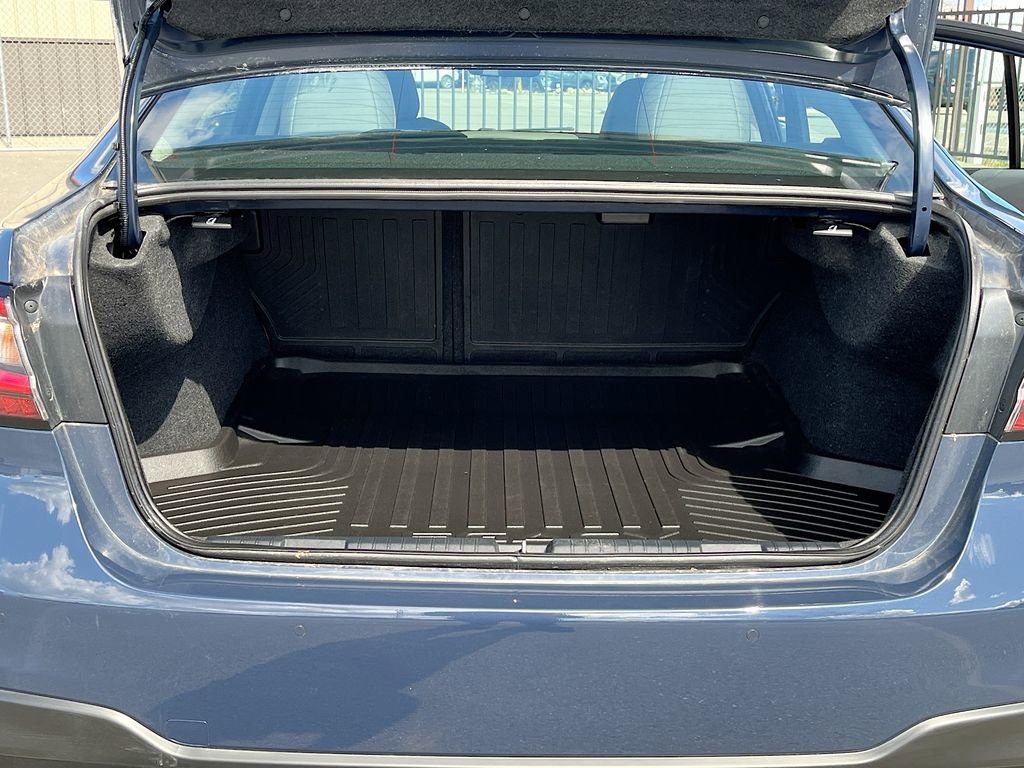 Used 2025 Subaru Legacy Limited w/ Popular Package #3 AWD/4WD image 28