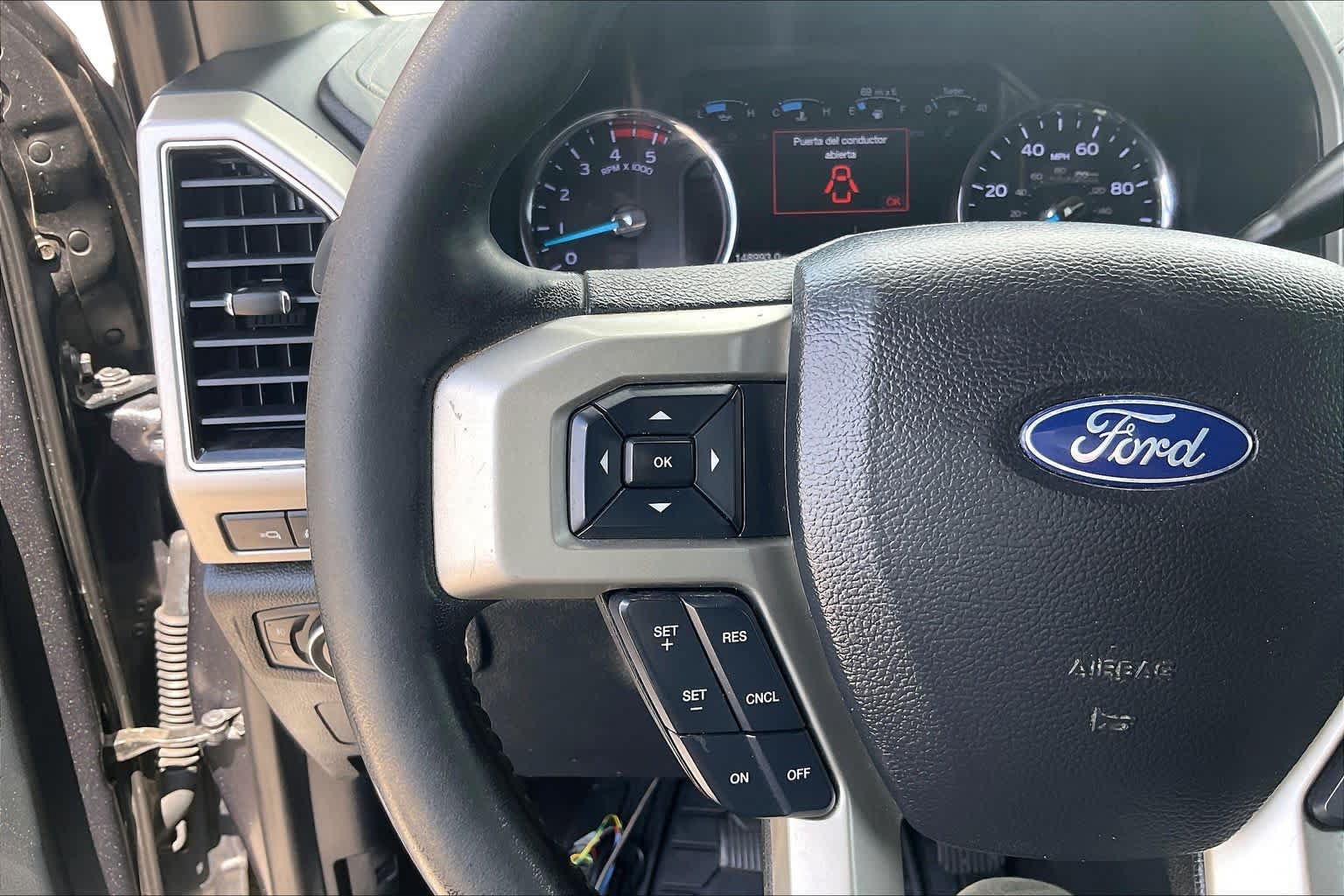 Used 2019 Ford F250 Lariat w/ Lariat Value Package AWD/4WD image 22