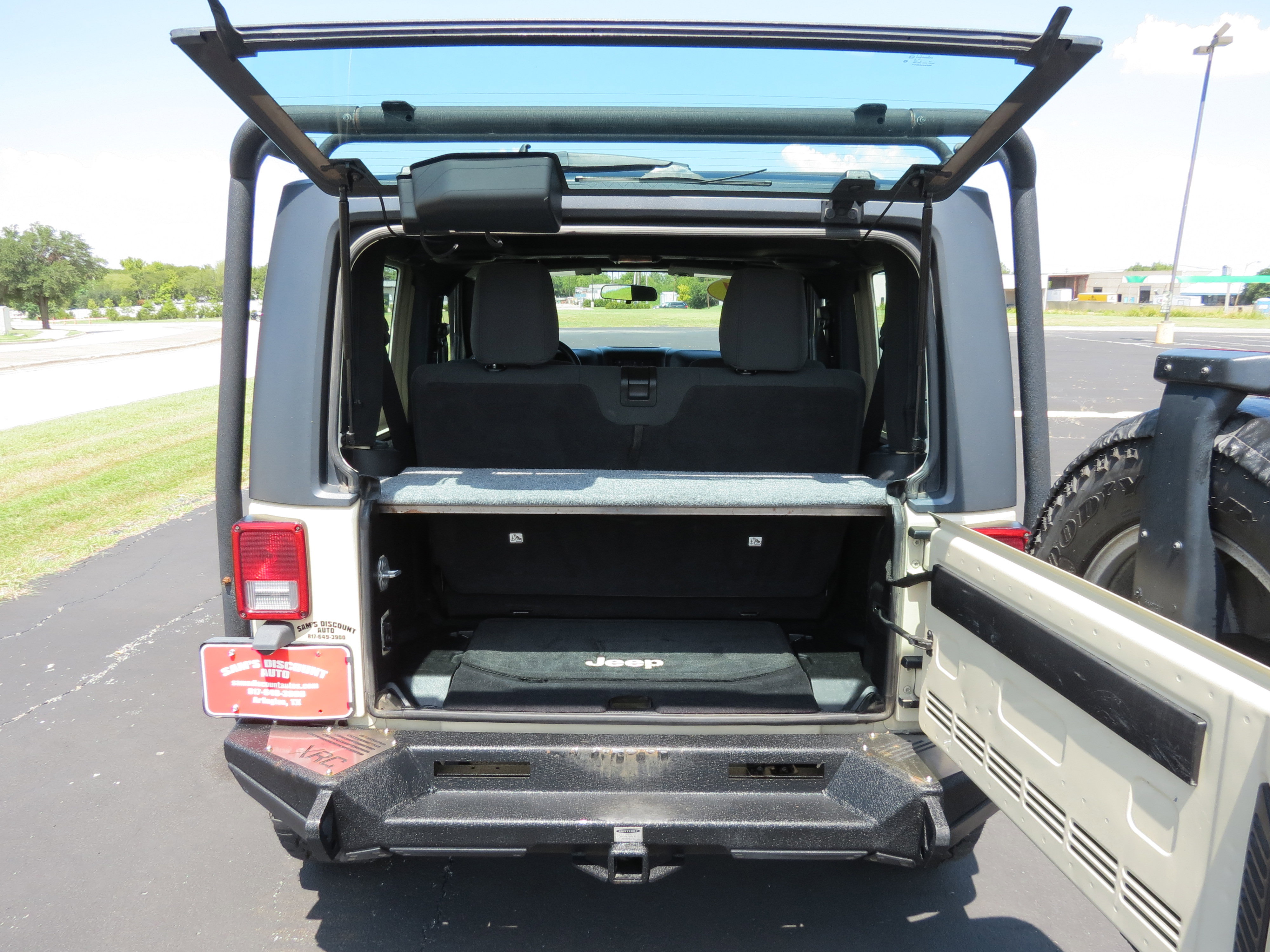 Used 2011 Jeep Wrangler Sport image 9