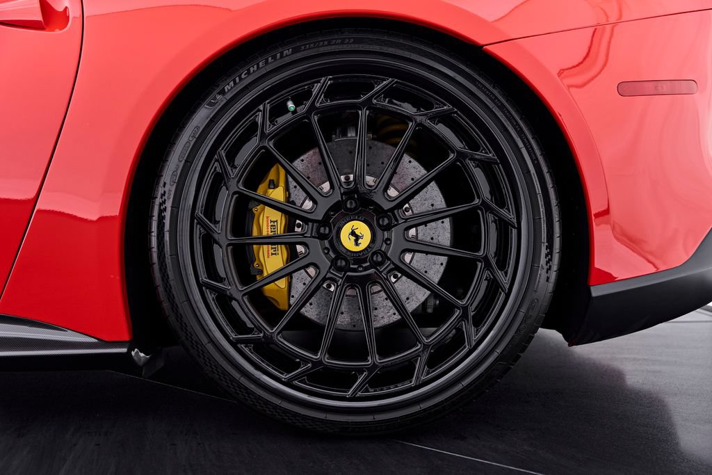 Used 2016 Ferrari F12 Berlinetta RWD image 45