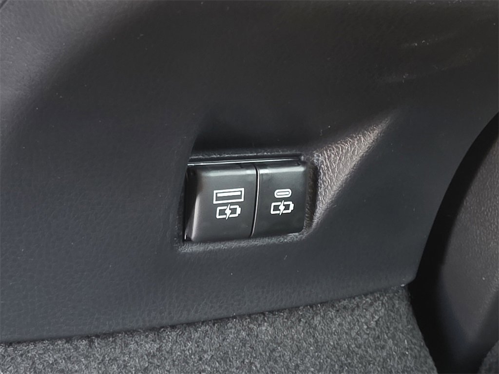 New 2026 Toyota Camry SE image 14