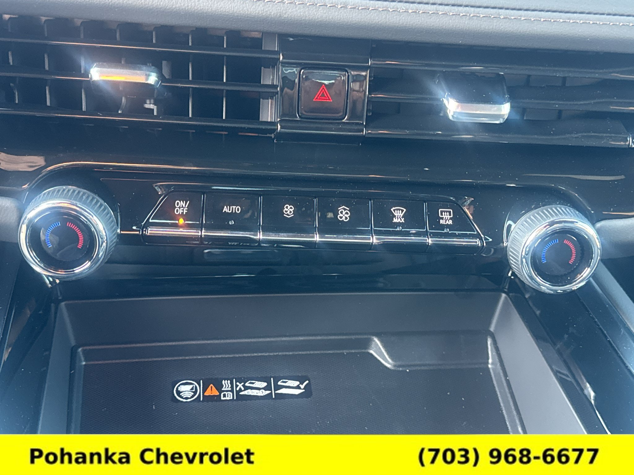 New 2026 Chevrolet Suburban High Country w/ Sun And Tow Package AWD/4WD image 17