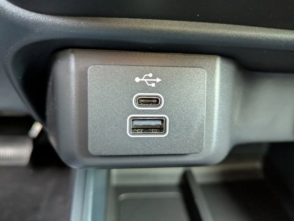 New 2026 Ford Maverick XL AWD/4WD image 21