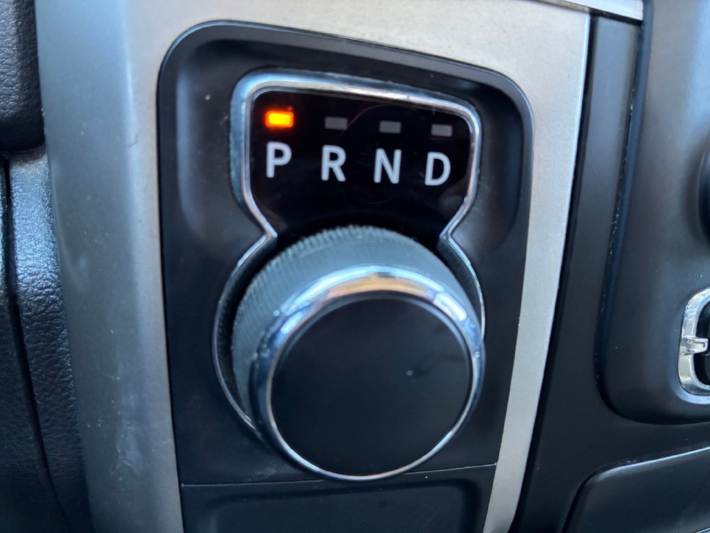 Used 2015 RAM 1500 Lone Star RWD image 10