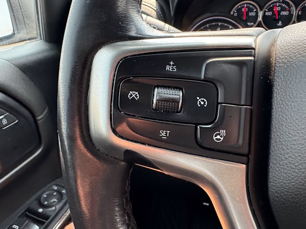 Used 2021 Chevrolet Silverado 1500 LT AWD/4WD image 31