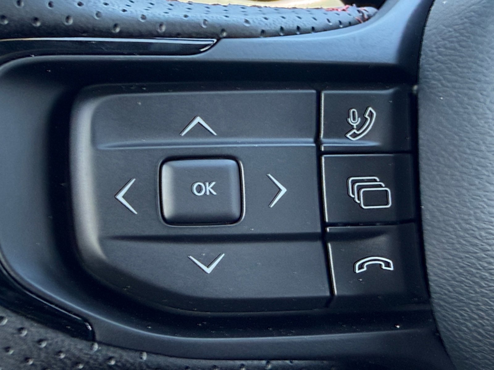 New 2026 Dodge Charger R/T AWD/4WD image 32