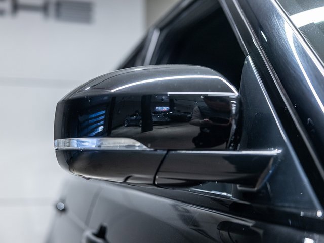 Used 2021 Land Rover Range Rover Westminster Edition image 11