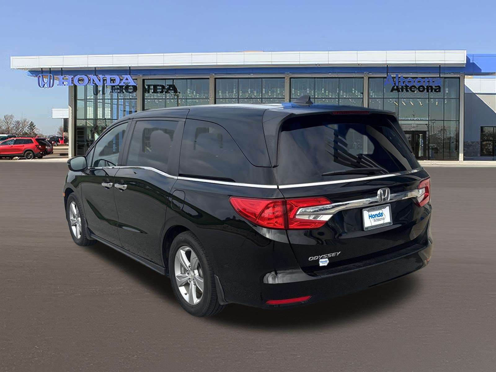 Certified 2018 Honda Odyssey EX-L image 3