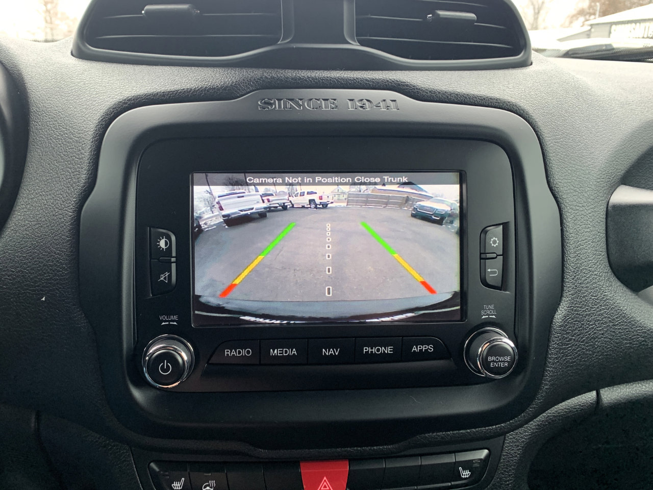 Used 2017 Jeep Renegade Limited image 23