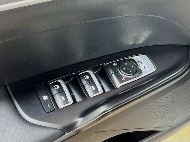 Used 2024 Kia K5 GT-Line image 18