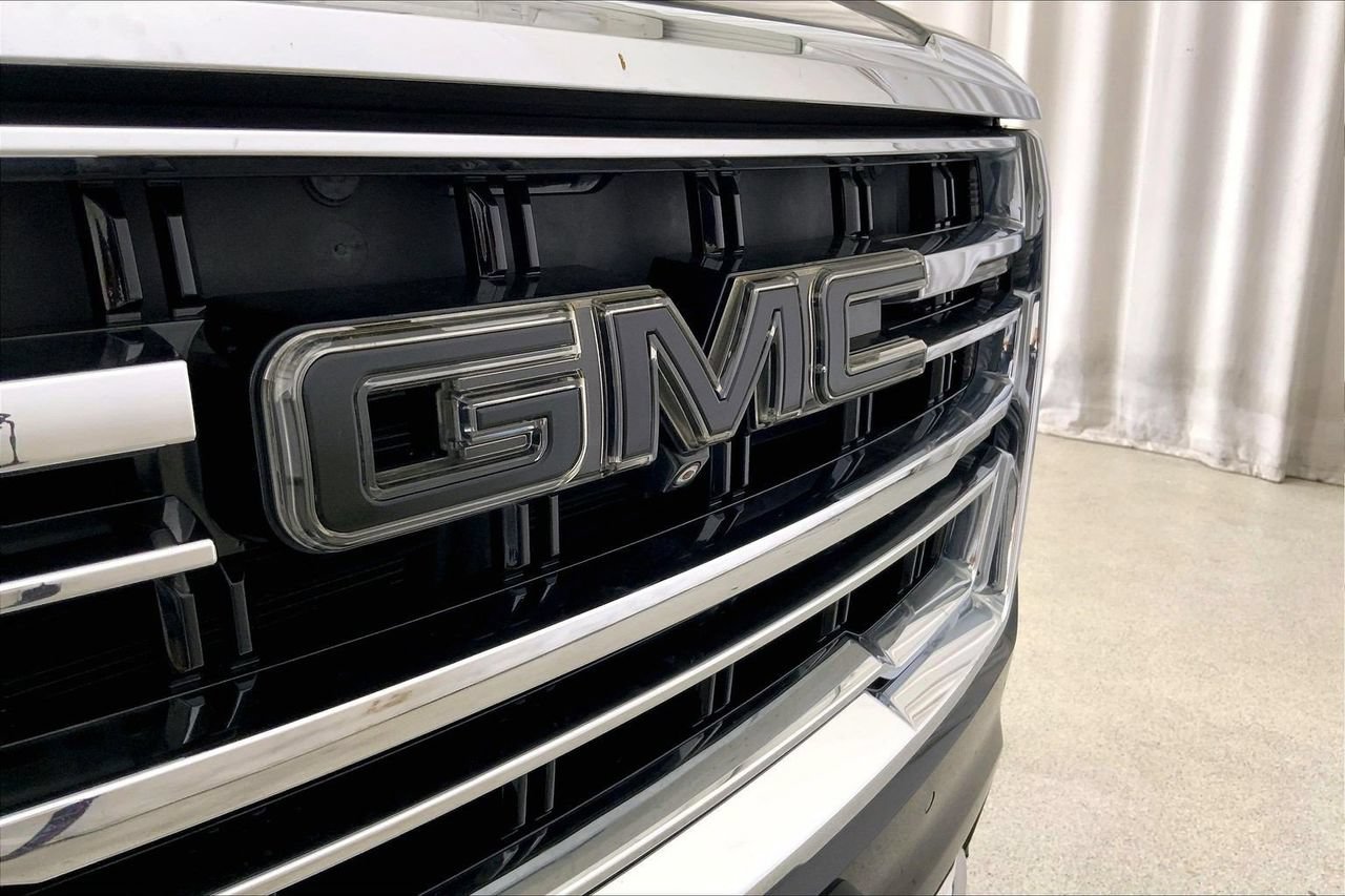 Used 2021 GMC Yukon SLT w/ SLT Luxury Package RWD image 30
