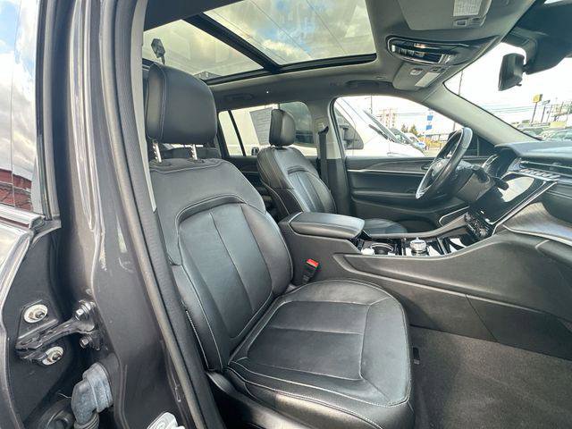 Certified 2022 Jeep Grand Cherokee L Limited image 28