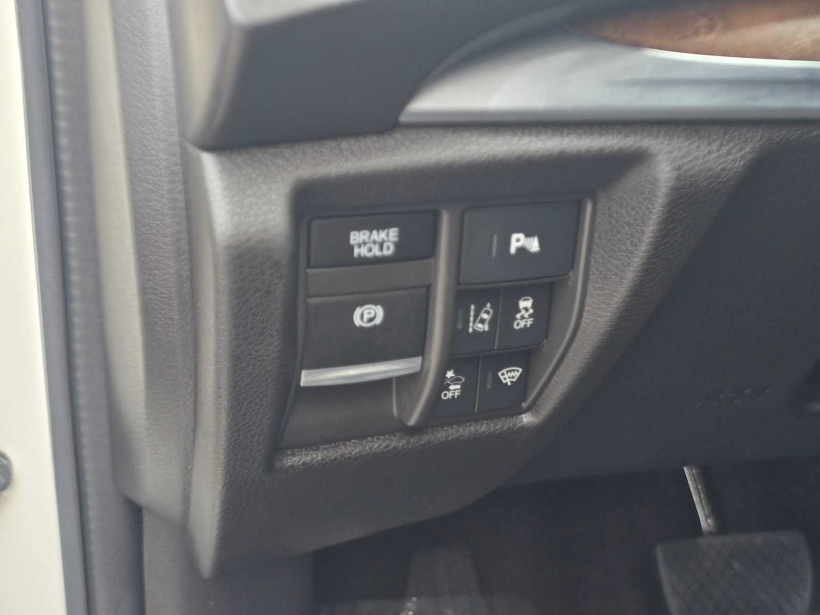 Used 2019 Acura MDX w/ Advance Package AWD/4WD image 25