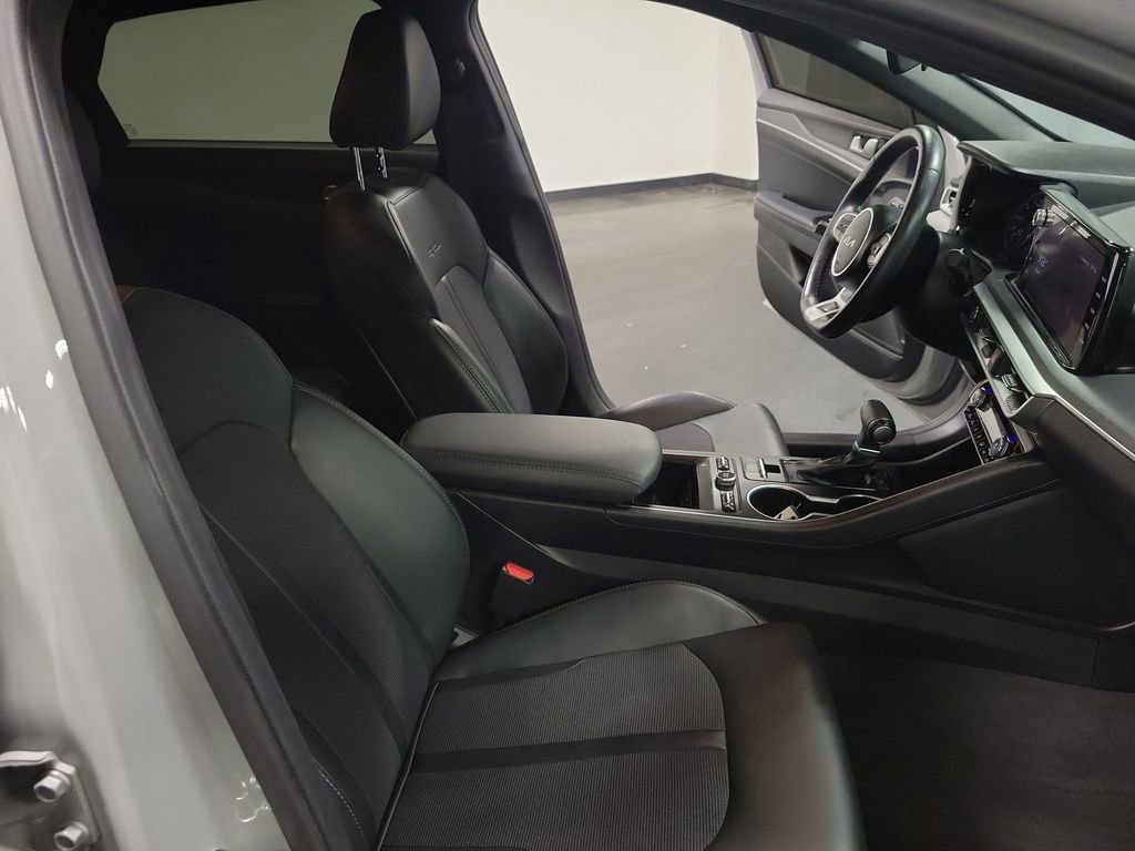Used 2024 Kia K5 GT-Line w/ GT-Line Premium Package image 23